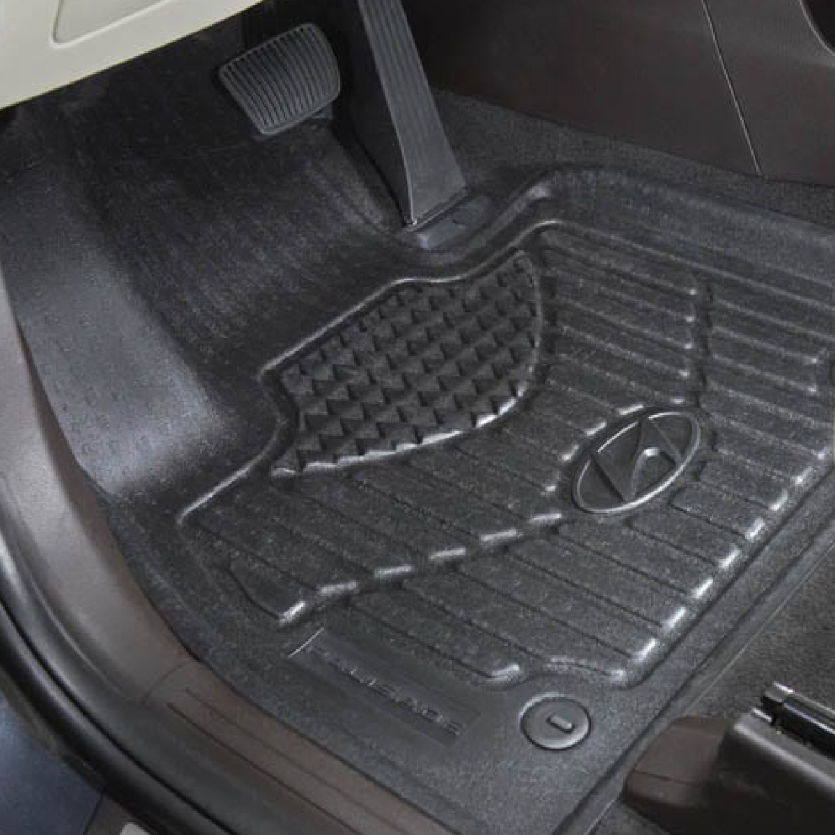 Hyundai Floor Mats - Rubber, 3D, Front S8H13-AP000