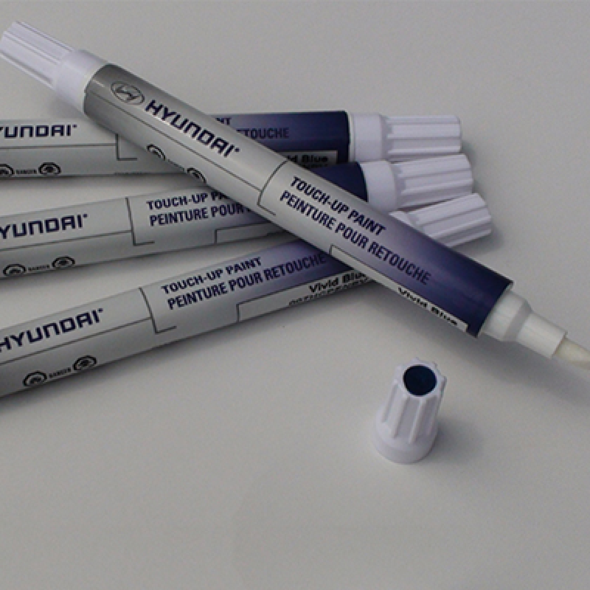 Hyundai Touch-Up Paint Pens - Winter White 000HC-PNPKW